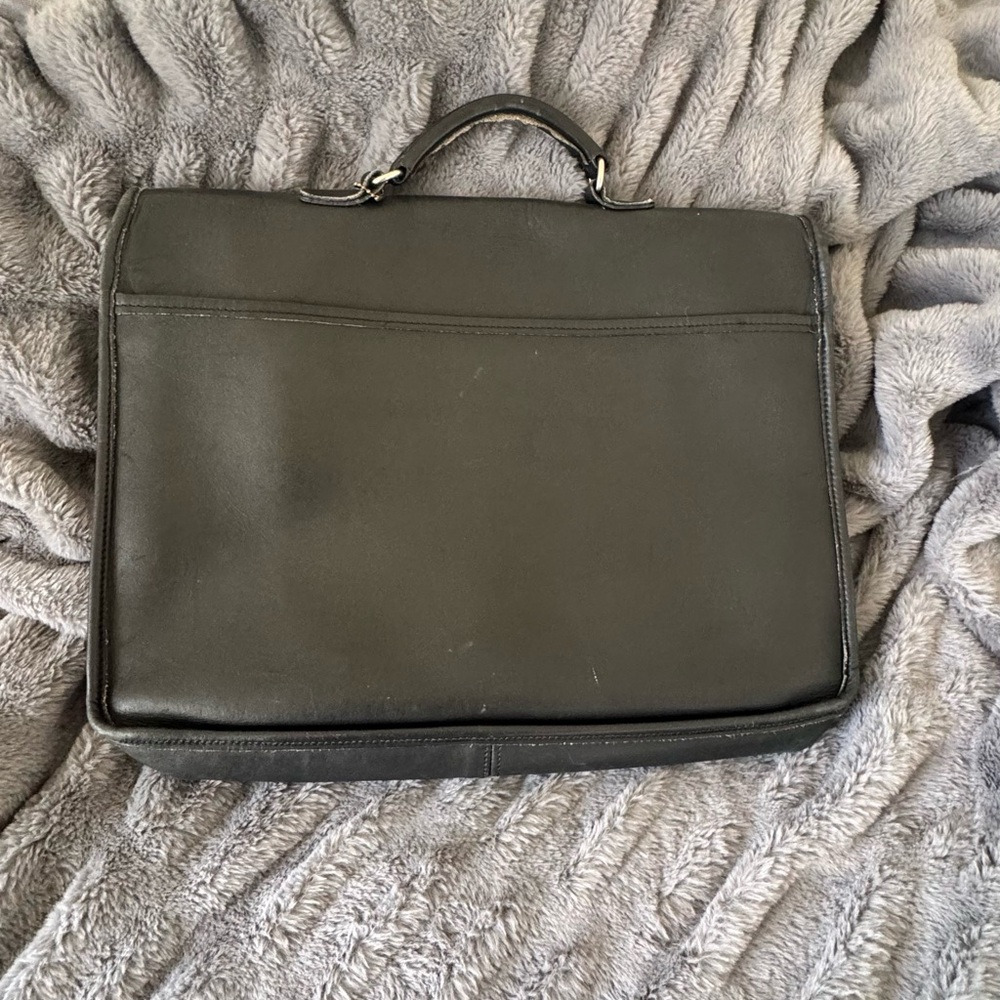 Vintage Coach Metropolitan 5180 briefcase. - Picture 3 of 7
